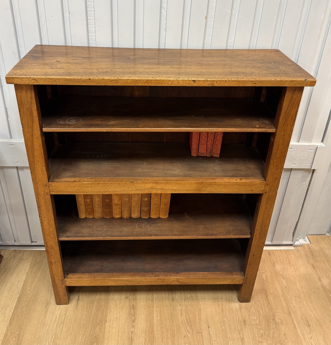 Bibus In Walnut-photo-2