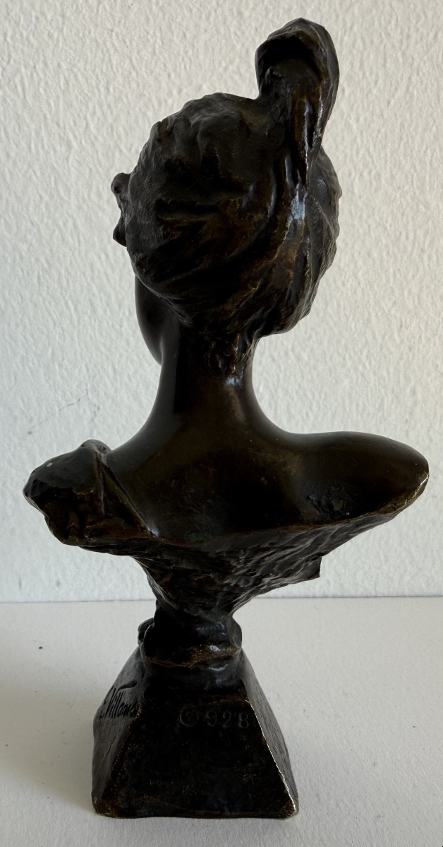 ALDA petit buste en bronze signé Villanis-photo-2