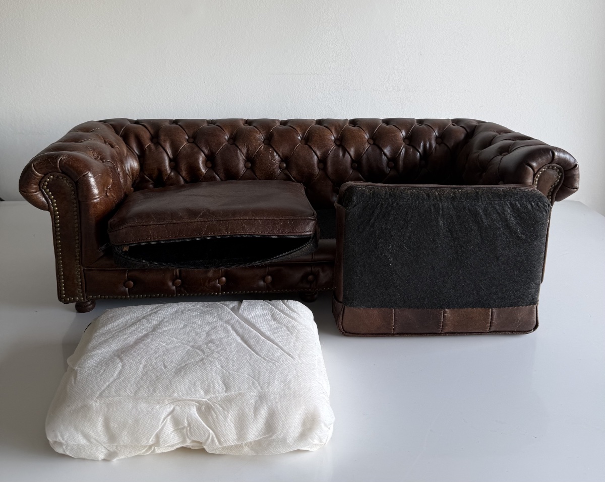 Canapé Chesterfield ,  meuble  de maîtrise-photo-3