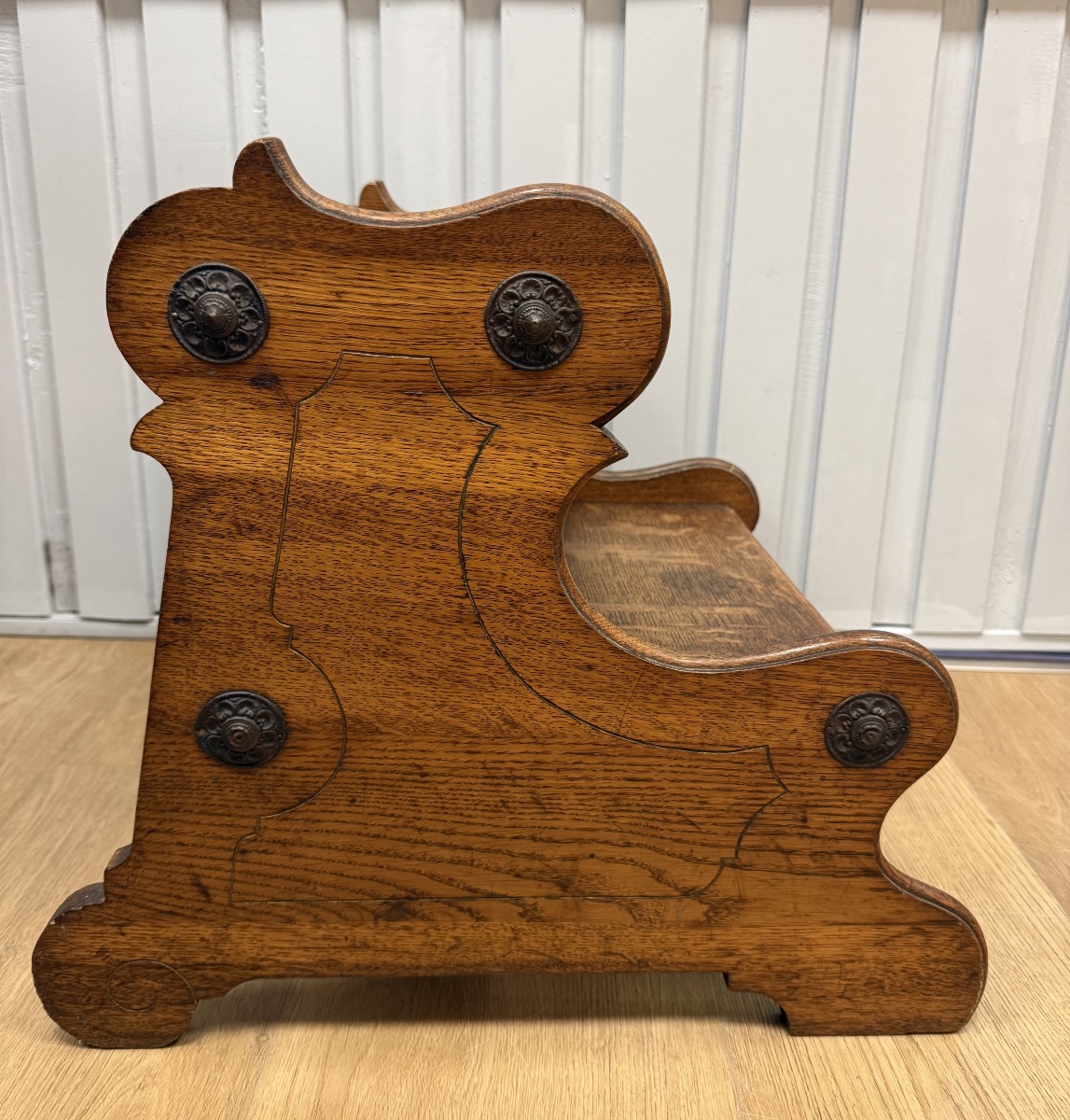 Small Library Step Stool-photo-3