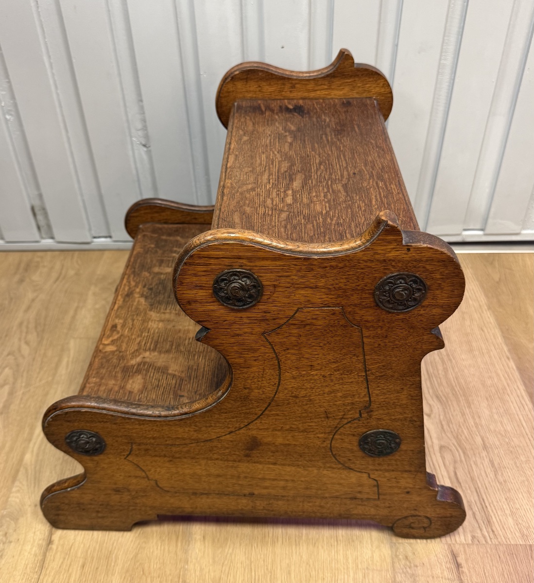 Small Library Step Stool-photo-2