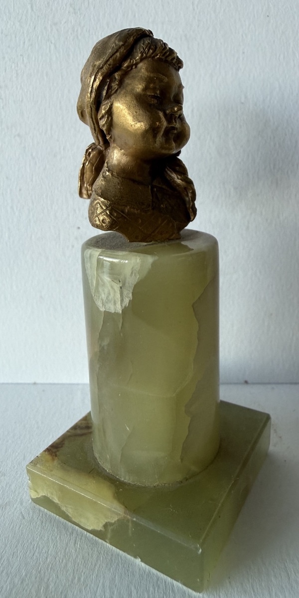 Petit buste d enfant en bronze-photo-3