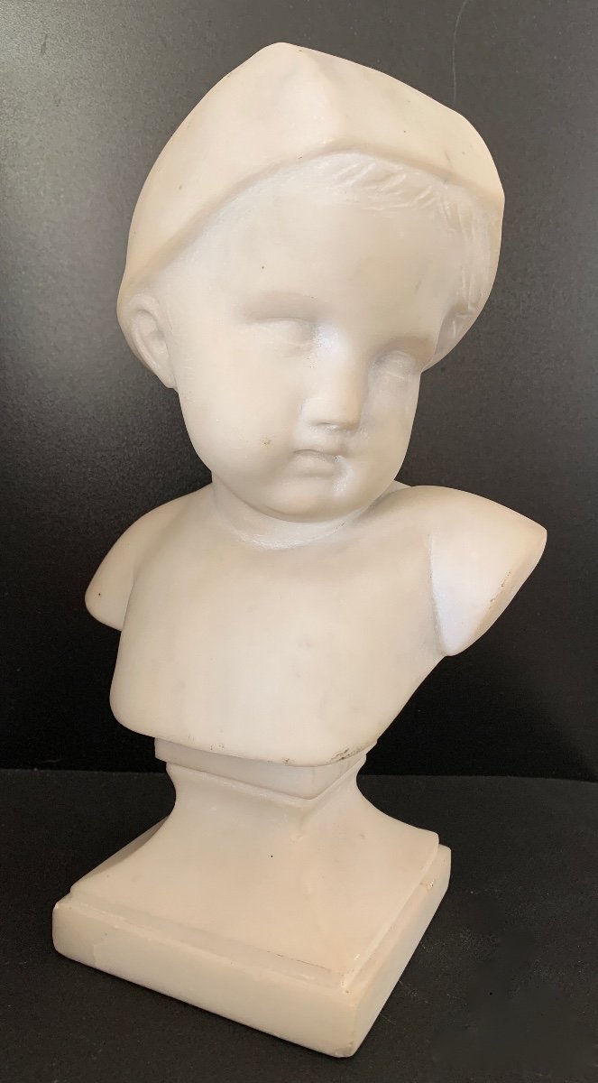 Child Bust, Marble Subject