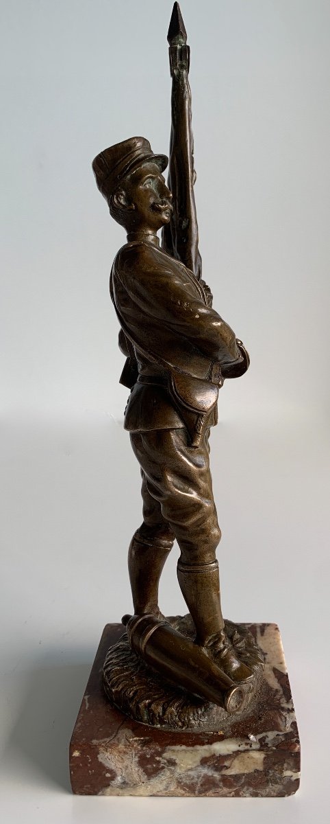 Sculpture En Bronze Représentant Un Soldat de la guerre de 14-18-photo-2