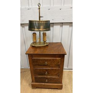 petite commode de maîtrise en noyer