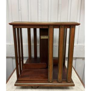 Bibliothèque tournante de la maison TERQUEM