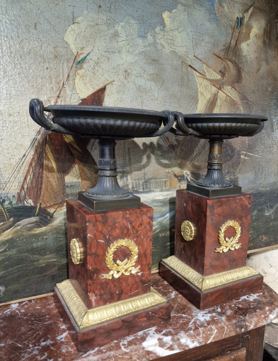 Pair Of Empire Cassolettes In Cherry Marble And Gilt Bronze-photo-3