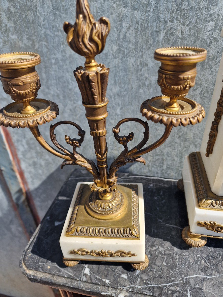 Garniture De Cheminée Avec Pendule Et Candélabres Style Louis XVI Marbre Et Bronze-photo-3