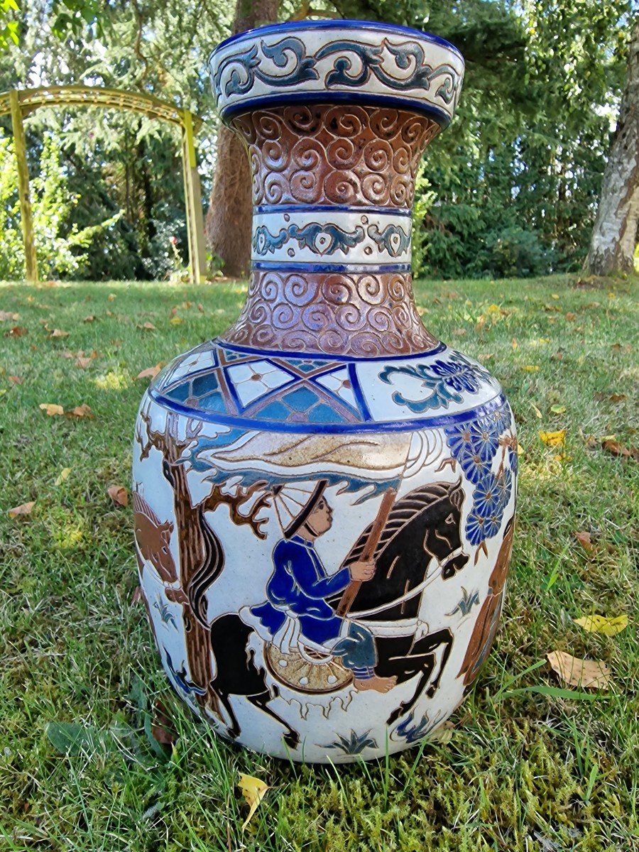 Stoneware Vase From Bien Hoa In Asian Vietnam Sandstone Decor Of Horsemen And Children-photo-3