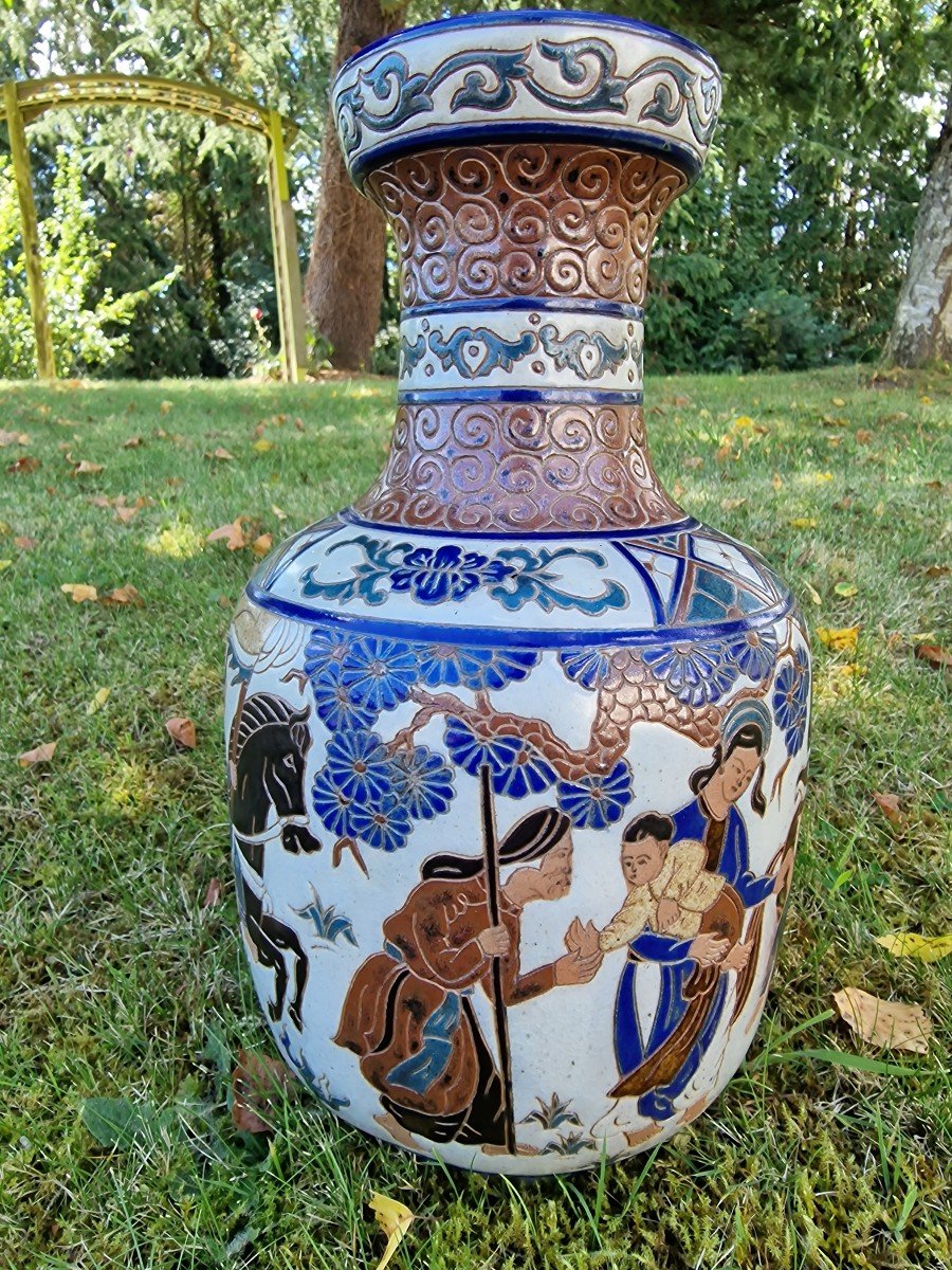 Stoneware Vase From Bien Hoa In Asian Vietnam Sandstone Decor Of Horsemen And Children-photo-4