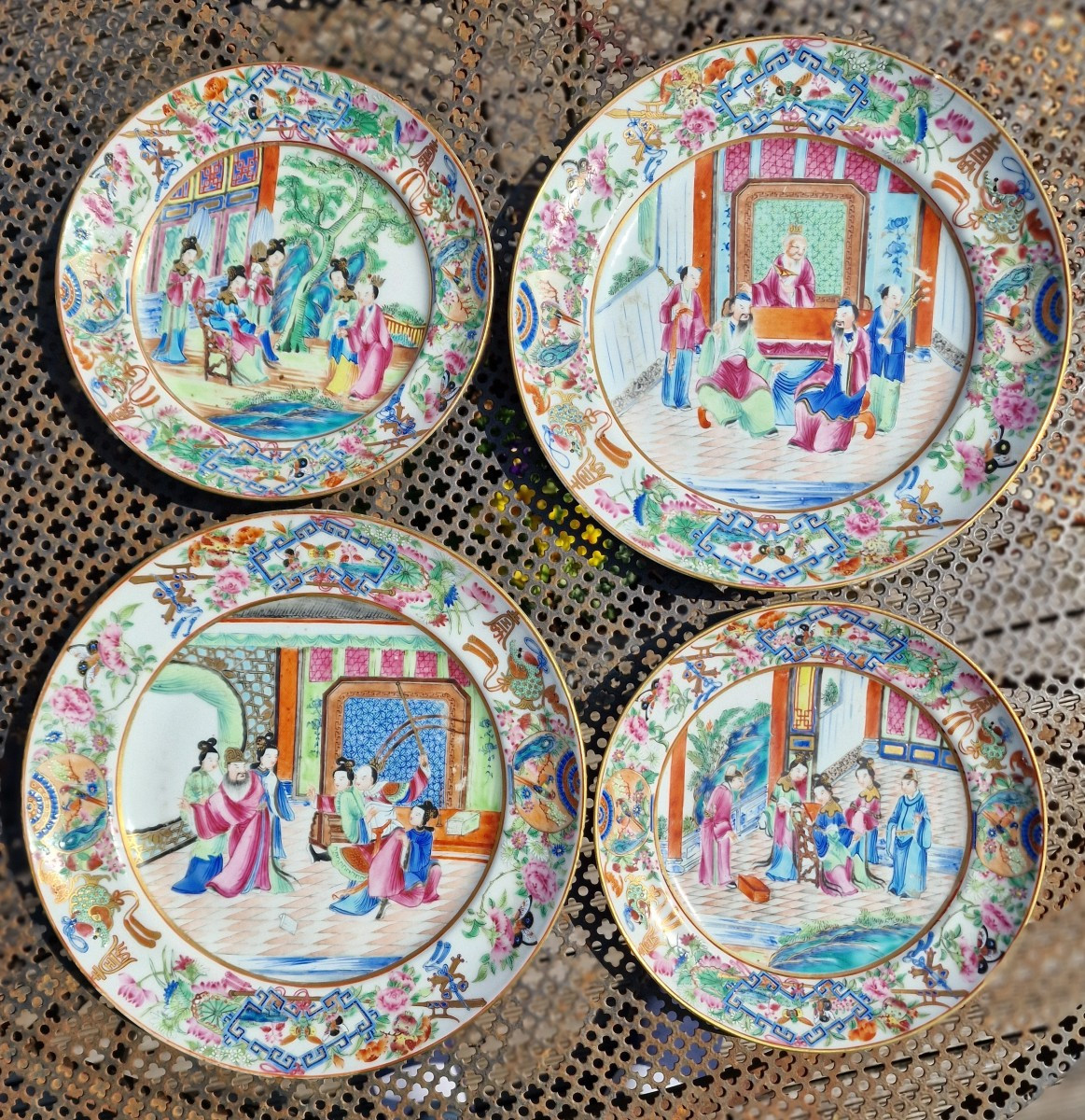 Lot Of 4 Rare Chinese Marli Porcelain Plates From Canton Circa 1820-1830 Daoguang Period 