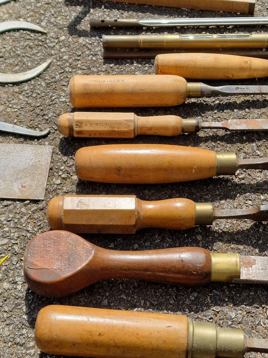A Victorian London Cabinetmaker's Tool Kit, Bearing The Name Ae Wilkinson-photo-5