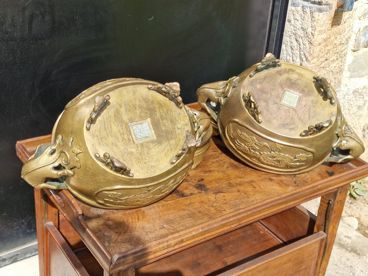 Paire de brûles parfum chinois ou Vietnam en bronze avec leur socles Indochine Cambodge-photo-4