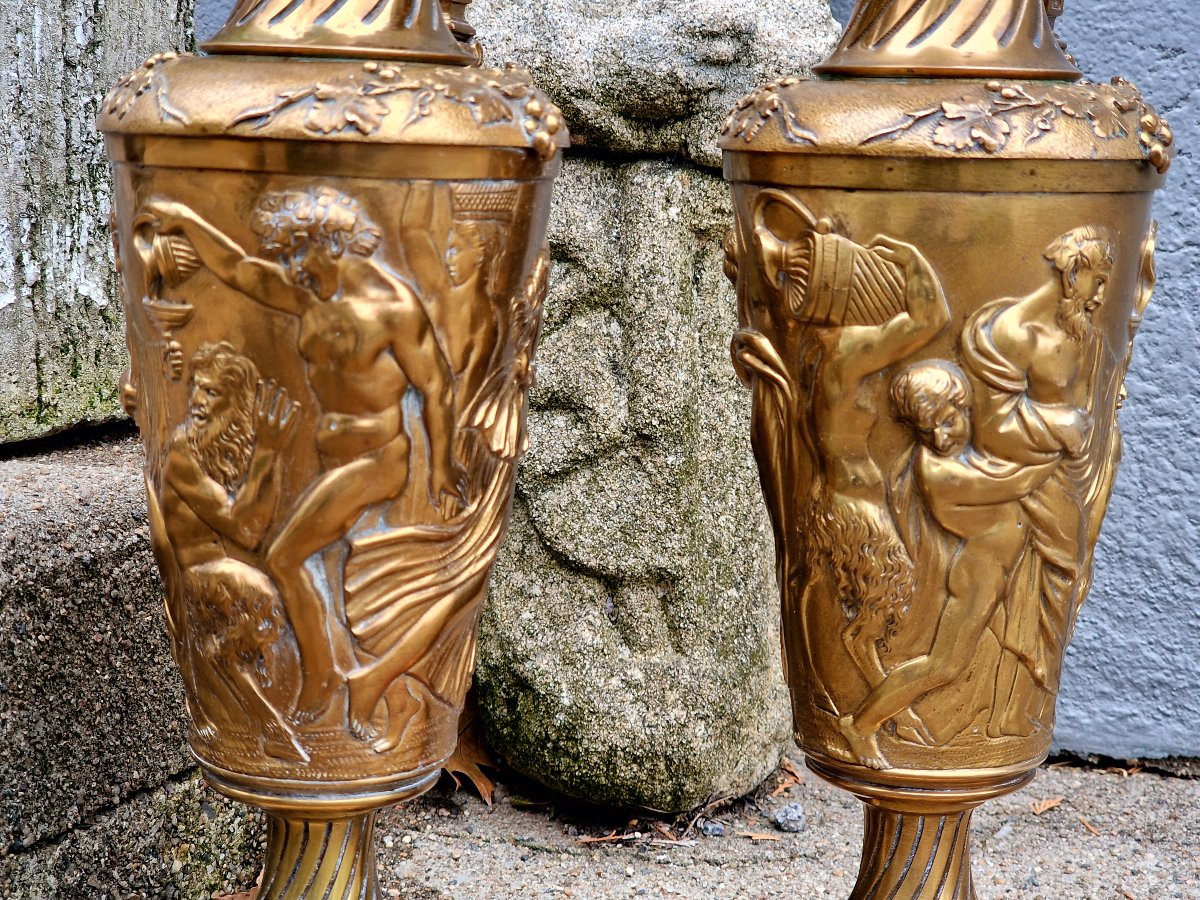 Paire d'aiguières en bronze doré de style néo-classique d'après Claude Michel Clodion bacchus -photo-1