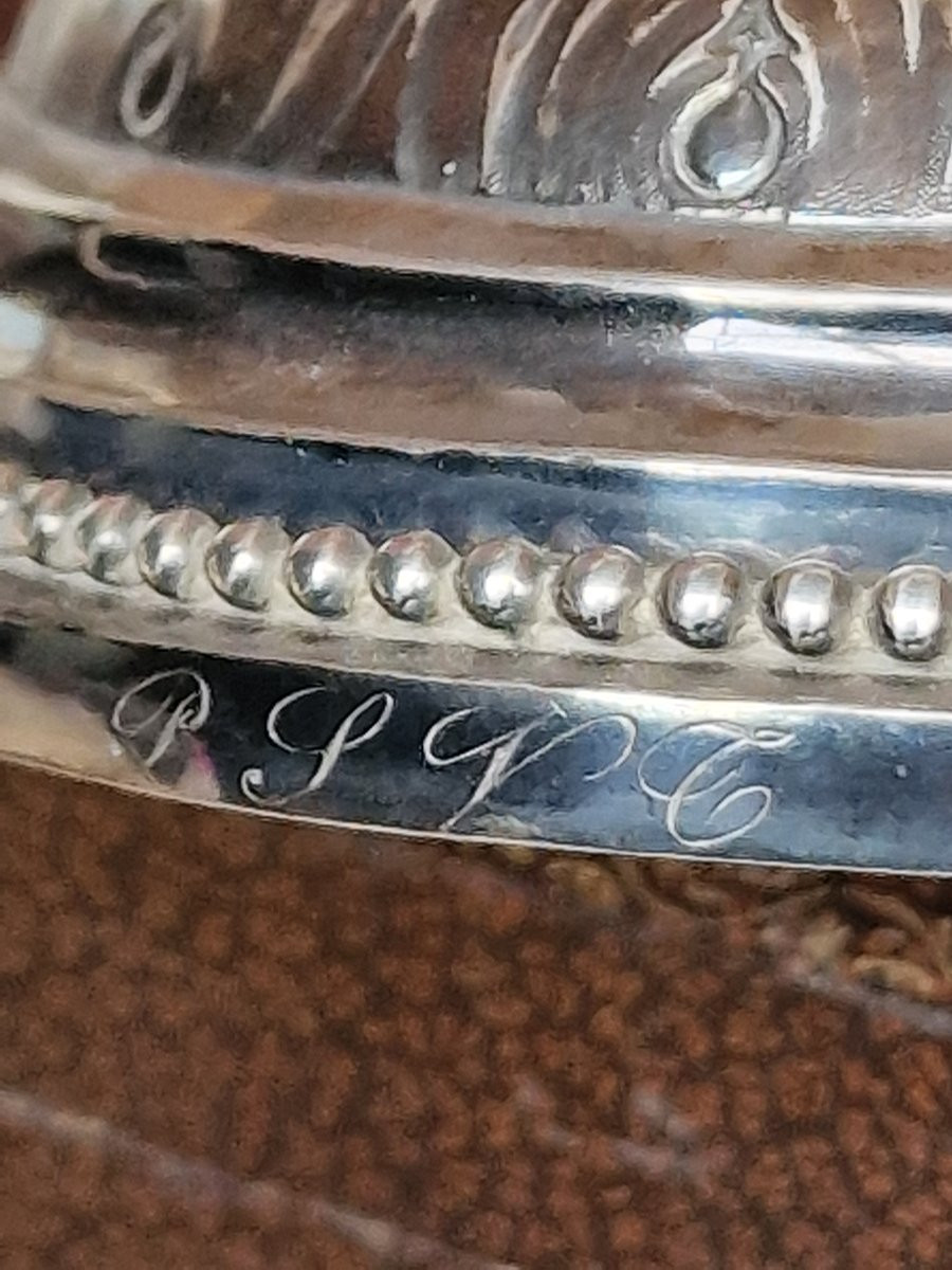 Paire de grands bougeoirs en argent massif décor de profils et guirlandes Belgique Anvers 1787-photo-4