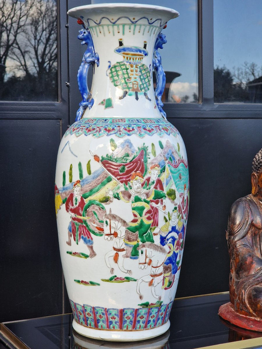 Pair Of Large Chinese Famille Rose Porcelain Vases, Jiaqing Brand.-photo-4