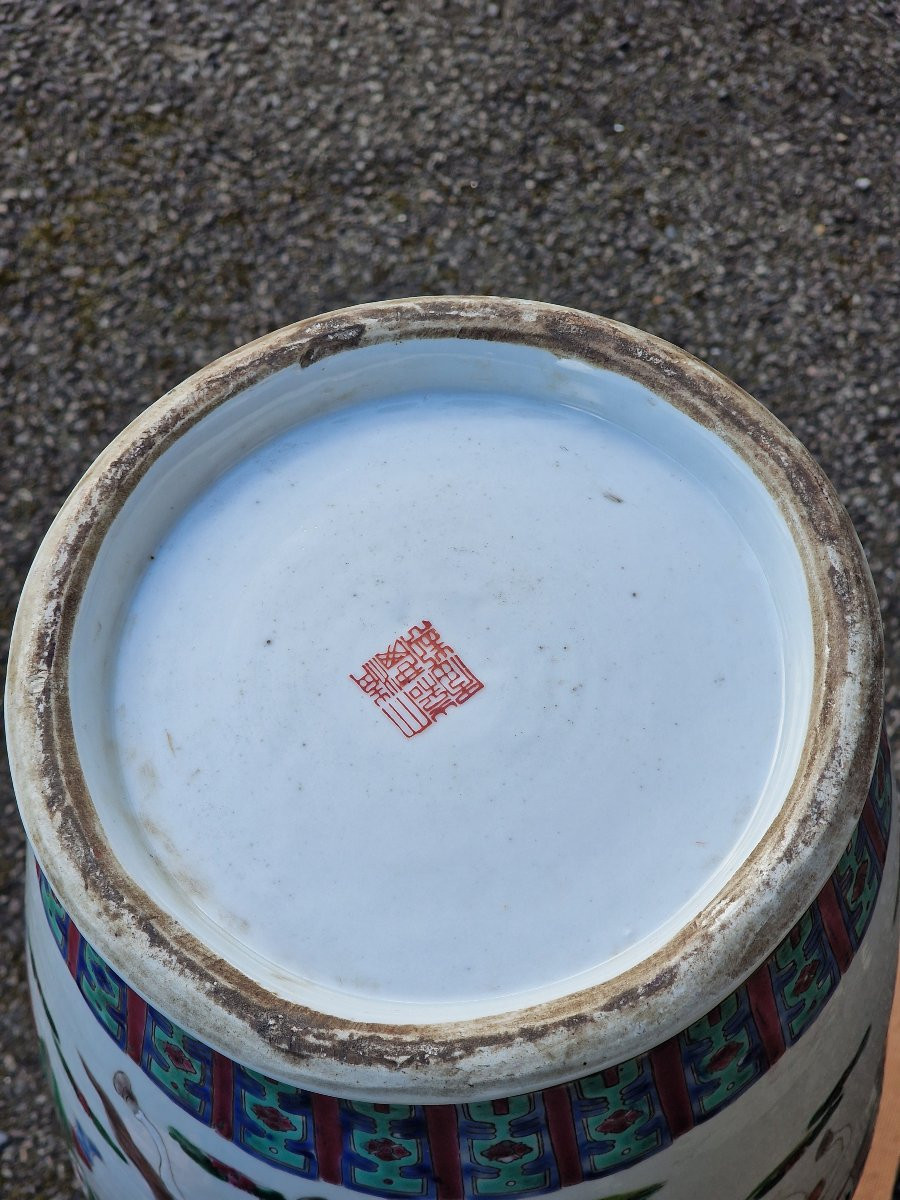 Pair Of Large Chinese Famille Rose Porcelain Vases, Jiaqing Brand.-photo-5