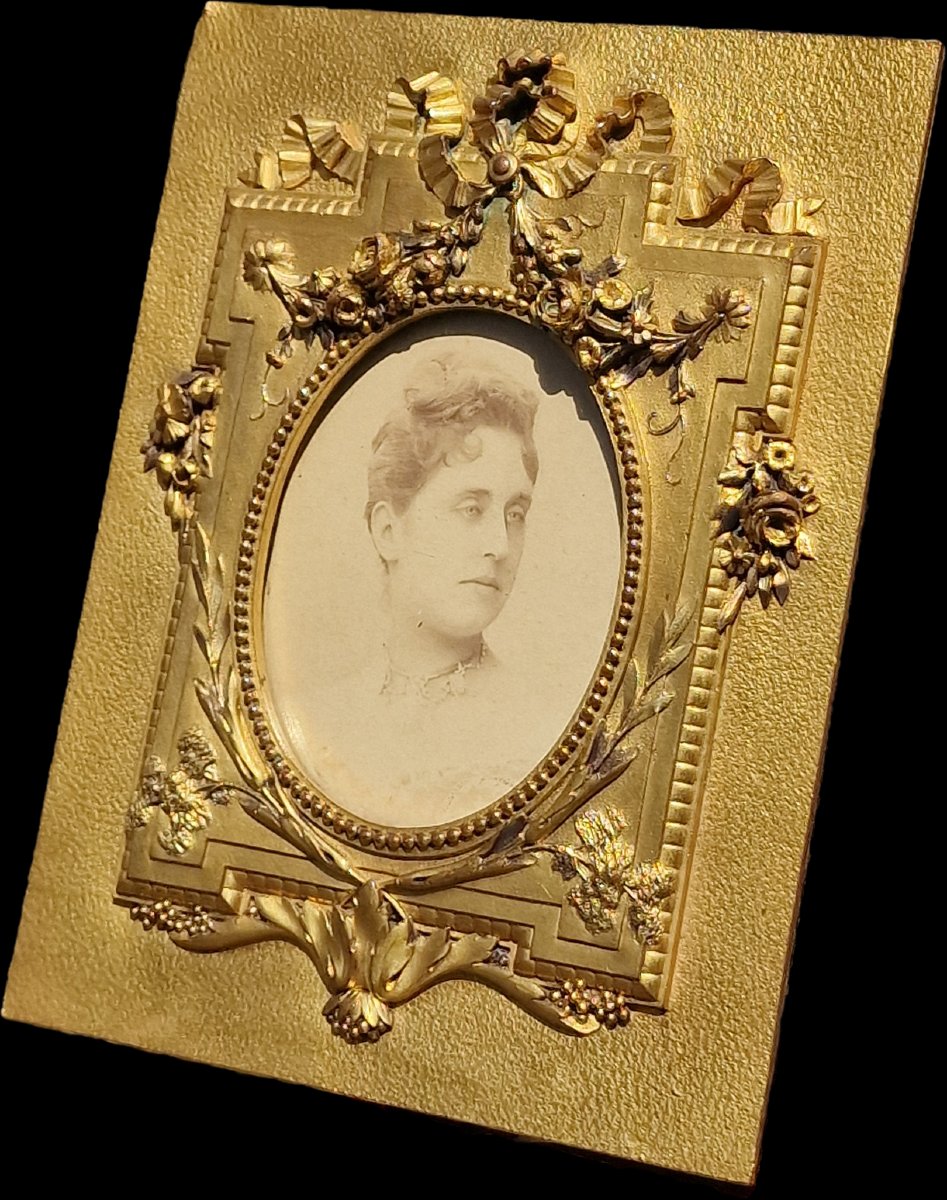 Christofle Silversmith Photo Frame In Gilded Bronze, Louis XVI Art Nouveau Style