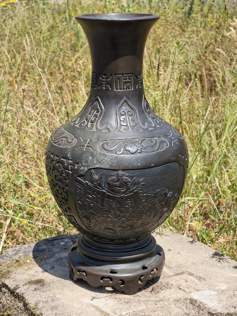 Vietnamese Bronze Baluster Vase Decorated With Scenes From Asian History, Including China-photo-4
