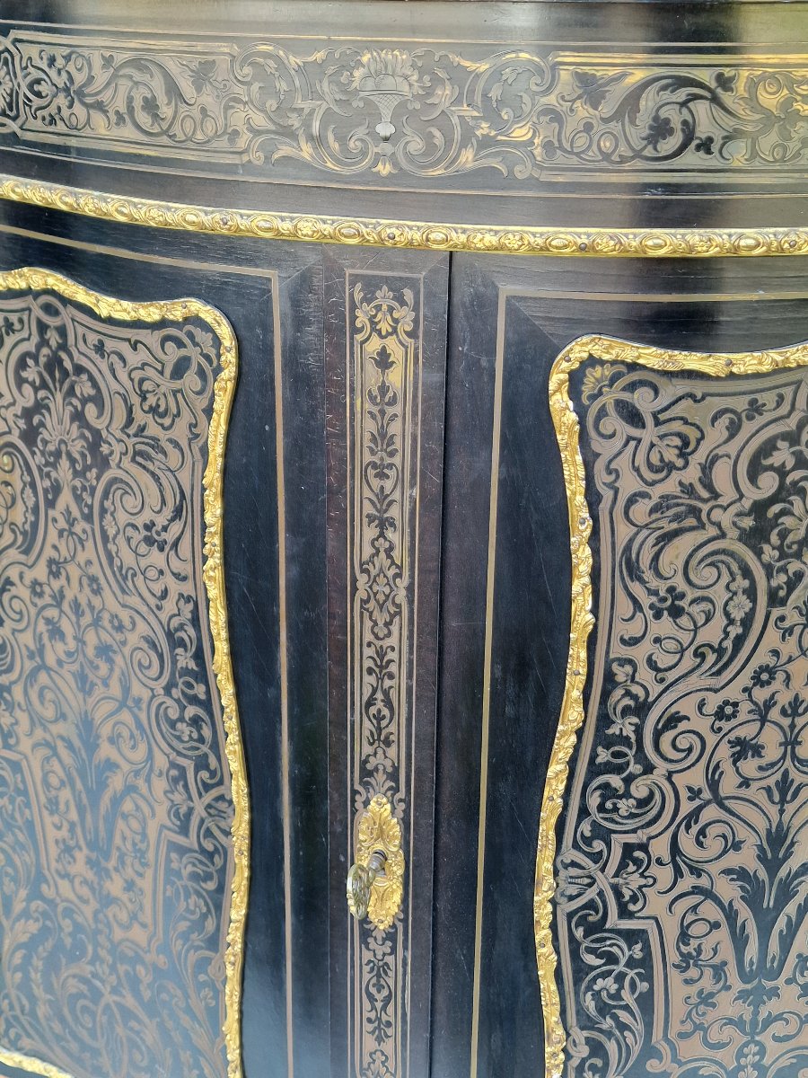 Buffet d'appui galbé en marquéterie Boulle de laiton et bois noirci bronze doré Napoléon III-photo-2