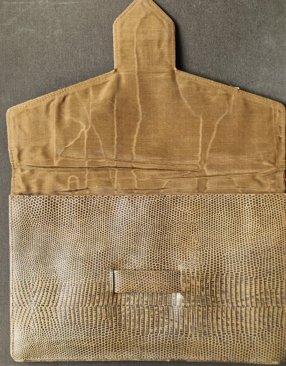 Pochette en lézard du maroquinier de luxe G.Desprez 191 rue Saint Honoré à Paris Coco Chanel-photo-3