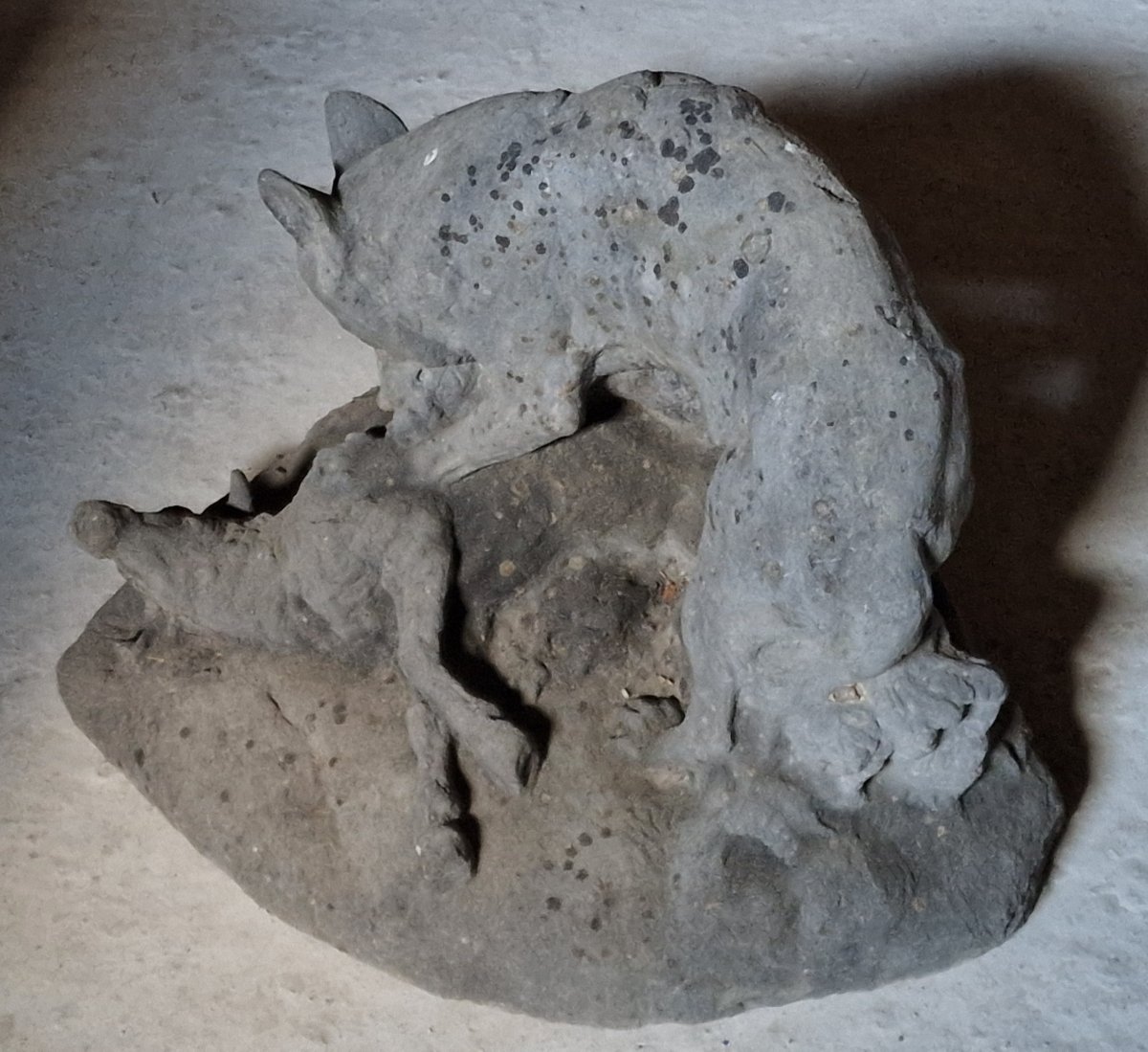 Directly Carved Stone Statue Of A Wolf Devouring A Sheep By René Paris, Gold Medal-photo-2