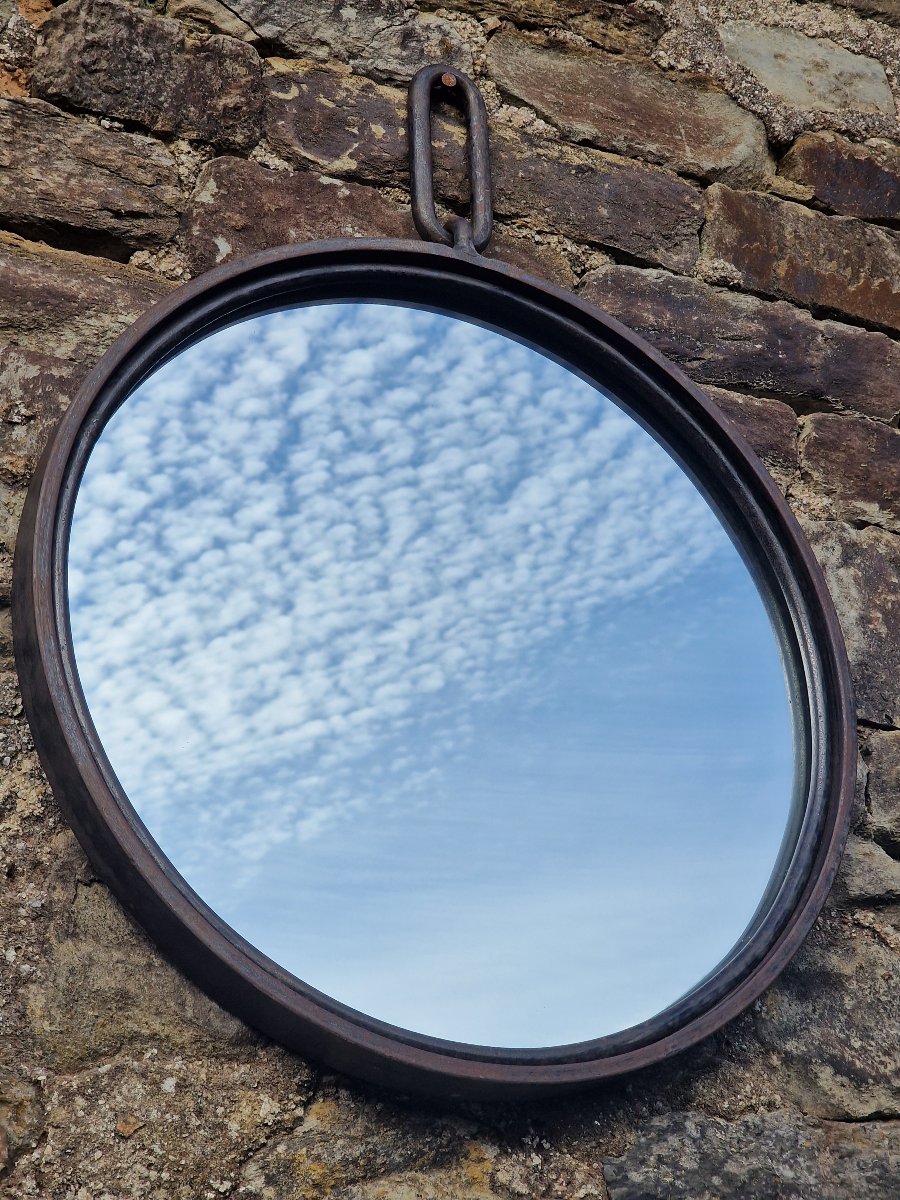 Grand miroir brutaliste en fer forgé style de Jean Touret Marolles ou  Léopold Gest