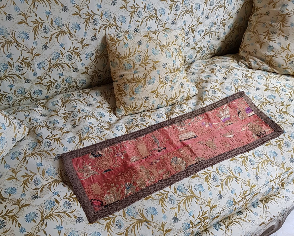 Broderie Chine  En Soie Decors Aux Antiquités Manchettes Chonoises dynastie Qing-photo-4