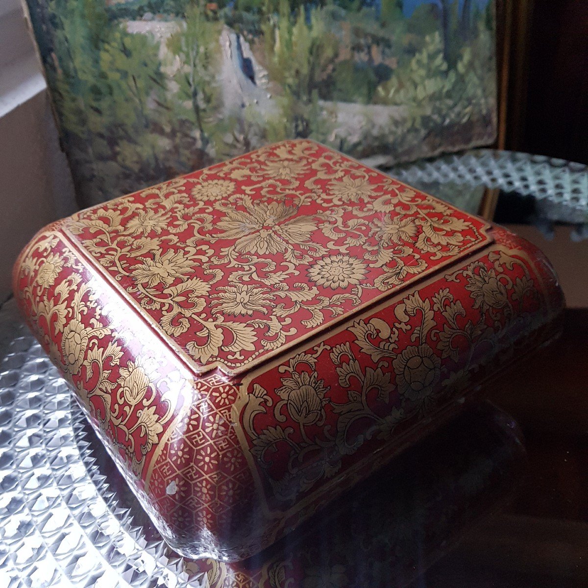 Chinese Box In Lacquered Walnut Decor Of Lotus Flowers On A Red Background China