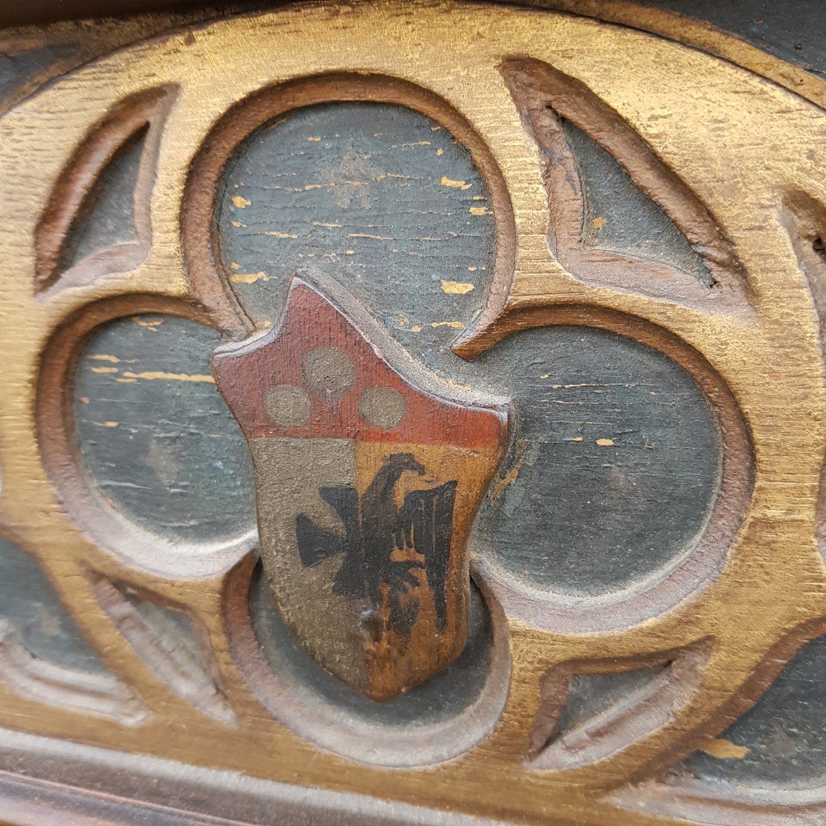 Gothic Frame In Golden Wood Italy With Rosettes And Coat Of Arms Tabernacle-photo-4