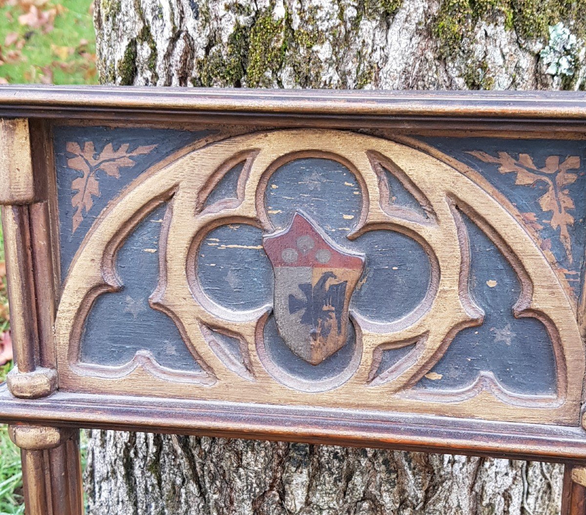 Gothic Frame In Golden Wood Italy With Rosettes And Coat Of Arms Tabernacle-photo-6