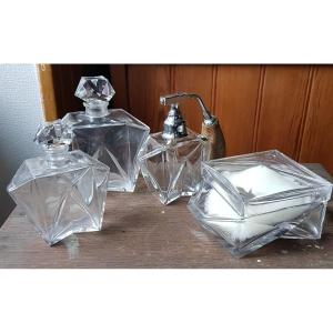 Garniture De Toilette Cristal Baccarat Vigée Lebrun Avec Vaporisateur,flacons Et Boite Poudre