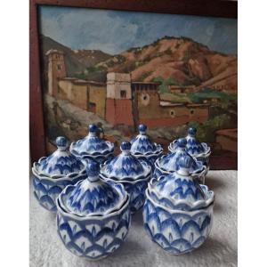 Série De 8 Pots Chinois à Crème Ou à Jus Porcelaine De Chine Compagnie Des Indes 18ème