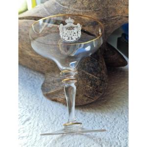 Verre Coupe à Champagne Du Service Des Princes d'Arenberg Blason Armoirie Baccarat