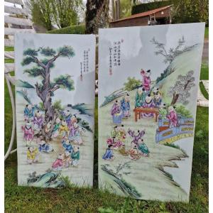 Paire De Plaques Murales Porcelaine De Chine à Décor d'Enfants Jouants émaux De La Famille Rose