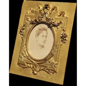 Cadre porte photo orfèvre Christofle en bronze doré Louis XVI art nouveau