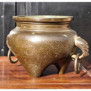 Brûle parfum encensoir chinois marque Shi Sou 石叟 bronze incrusté d'argent style ming