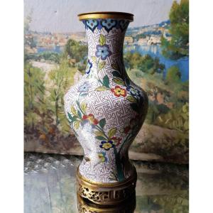 Chinese Baluster Vase In Bronze And Cloisonne Enamels Qing Dynasty China Napoleon III Mount