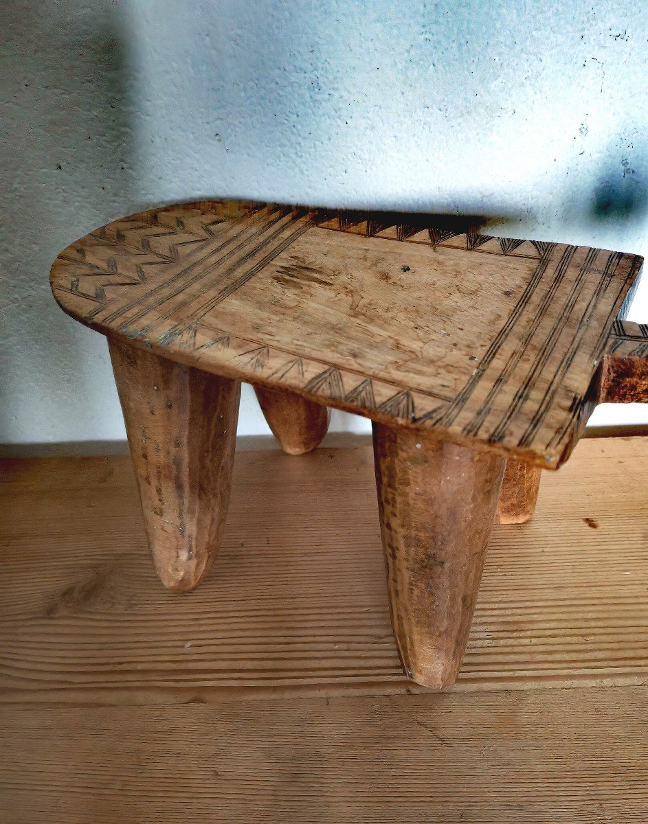 Beautiful Zoomorphic Stool 4 Feet, Carved Wood, Senoufo, Burkina Faso Circa 1950-60-photo-3