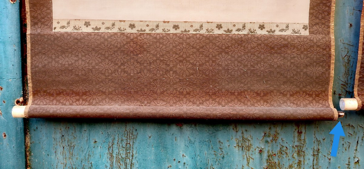 Pair Of Kakemono, Paper And Silk Painting, Europeans In Kimono, Meiji Japan, Late 19th Century -photo-4