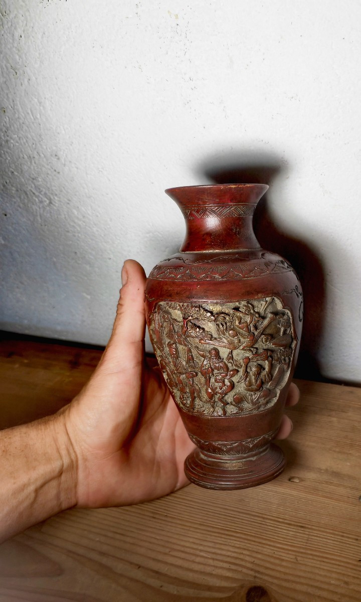 Pretty Small Terracotta Vase, Decorated With Figures & Pagodas, Chinese Circa 1900-photo-3