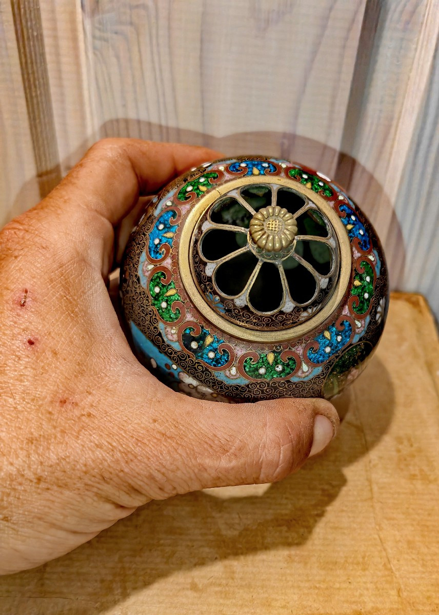 Beau Petit Brûle Parfum Tripode en Émail Cloisonné,  Japon Meiji XIXe Siècle -photo-5