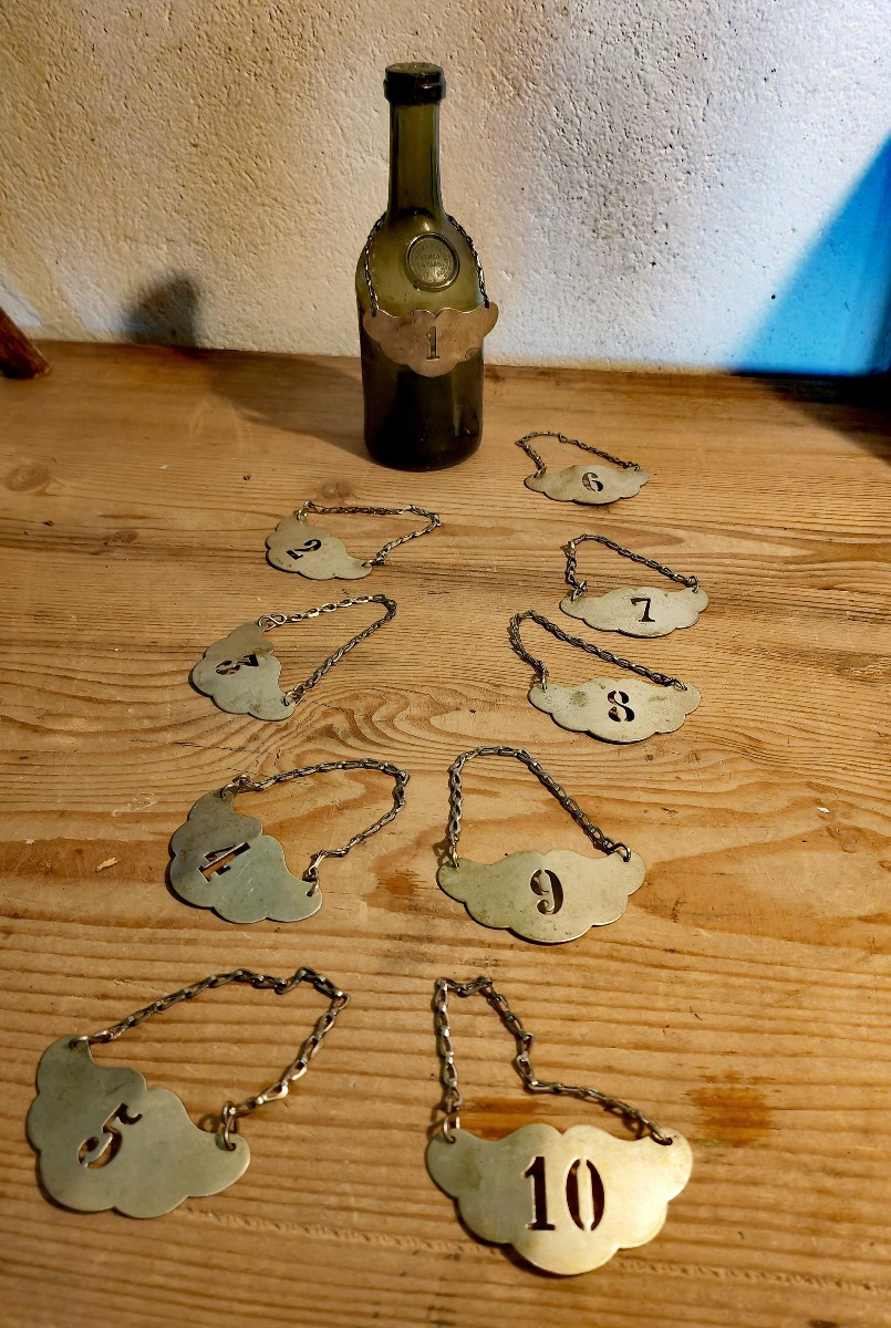 Beautiful Set Of 10 Bottle Labels, Nickel Silver Numbers, Free Form, Early 20th Century -photo-1
