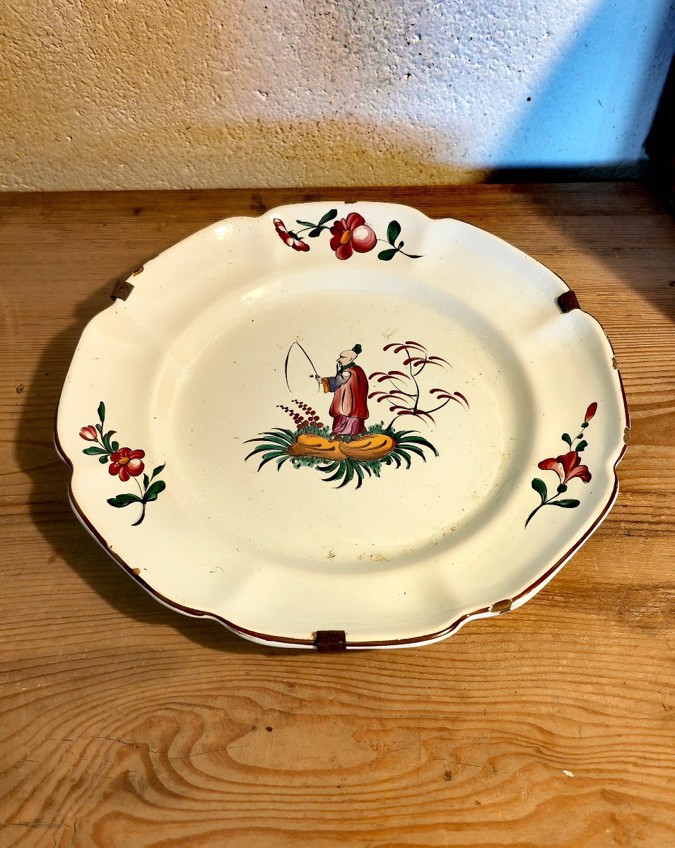 Beautiful Strasbourg Earthenware Plate, Les Islettes Factory, 18th Century Chinese Decor -photo-2