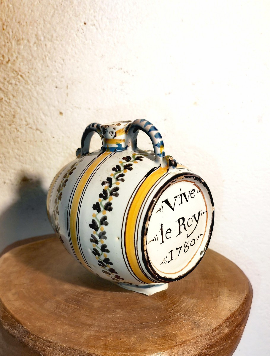 Rare &beautiful 18th Century Nevers Earthenware Barrel, Vive Le Roy, Vive l'Amour1780