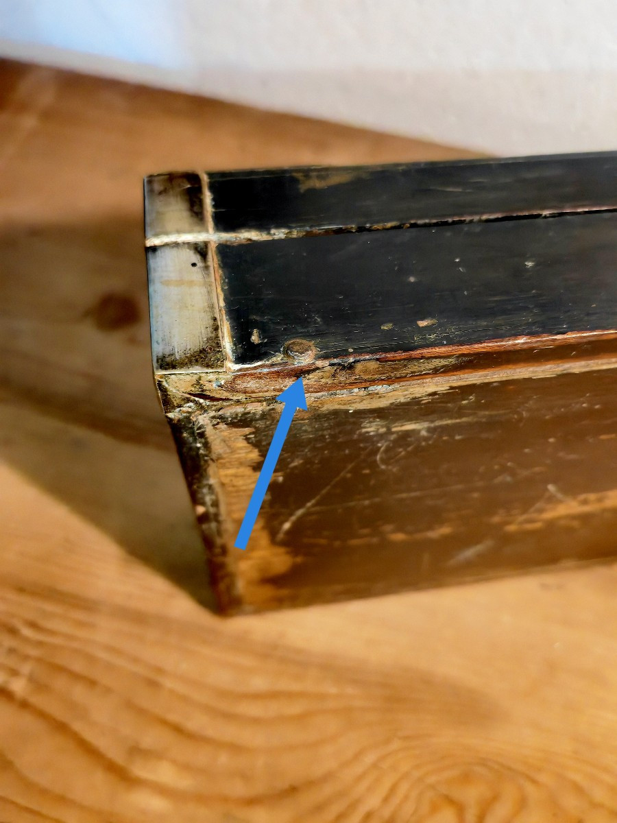 Joli Coffret en Bois laqué, Montures Laiton Argenté, Possible Huanghuali, Chine XiXe -photo-6