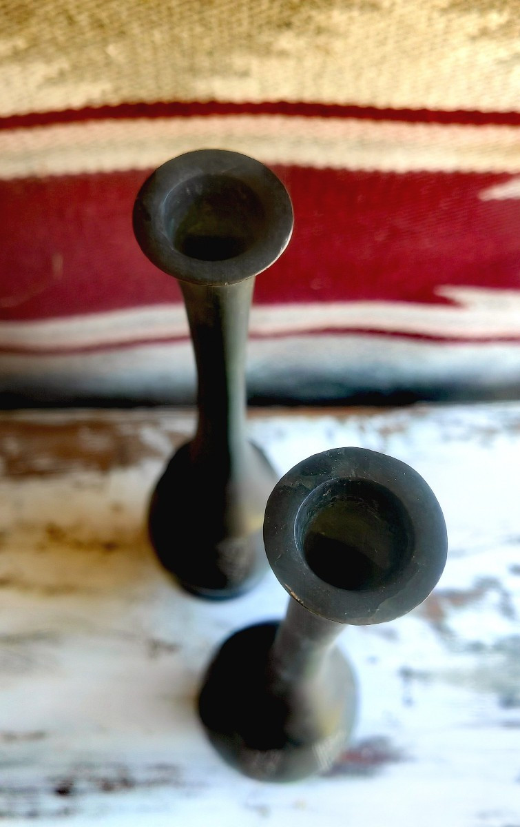 Beautiful Pair Of Soliflore Vases, Dark Patina Bronze, Meiji Japan, 19th Century -photo-4