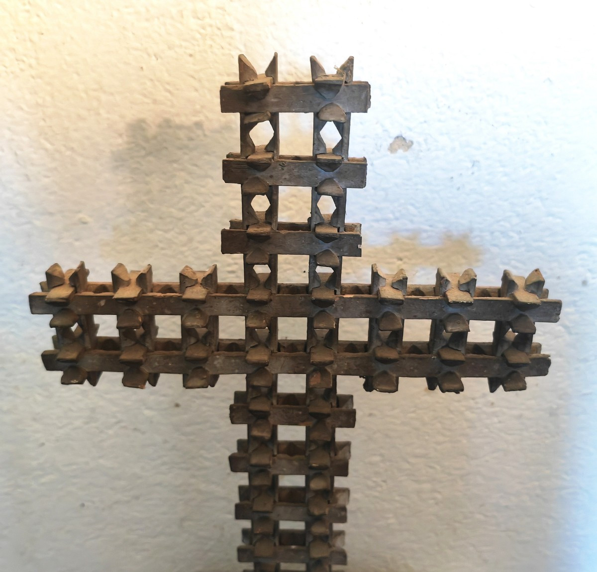 Great Primitive, Folk Art, Wooden Cross, Interlocking Carved Parts, Religious, Late 19th C-photo-2