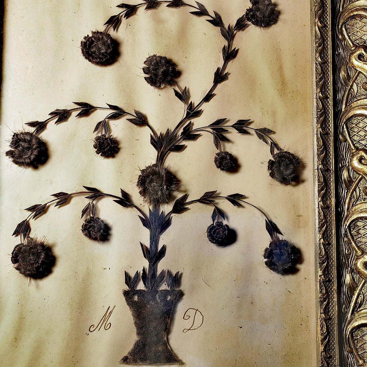 Paire de Tableaux, Composition en Cheveux, Décor Floral,  XiXe siècle -photo-4