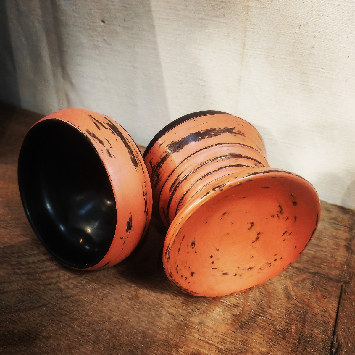 Jolie Boîte à Offrande de Forme Stupa, Laque Noir et Rouge, Birmanie  XiXe siècle -photo-1